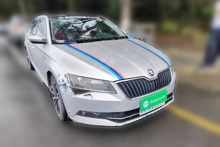 Used Skoda Superb 2016 TSI330 DSG Smart Drive Edition Front Right 45 Deg