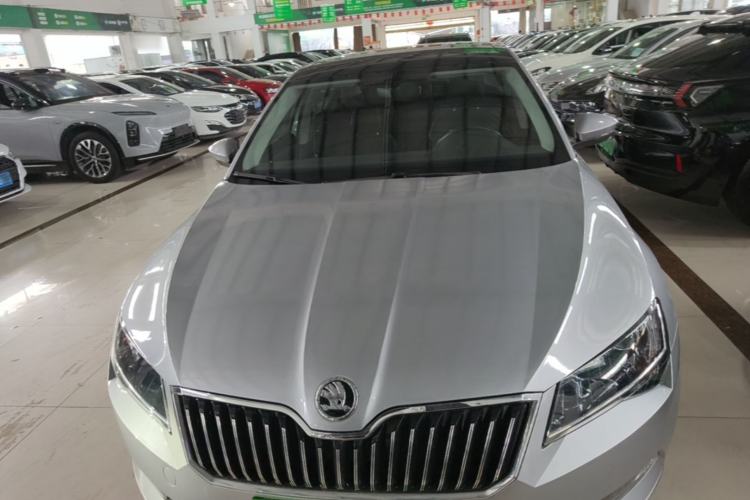 Used Skoda Superb 2016 TSI330 DSG Innovation Edition Front