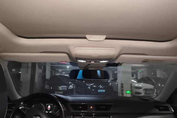 Used Skoda Superb 2016 TSI330 DSG Smart Drive Edition Headliner