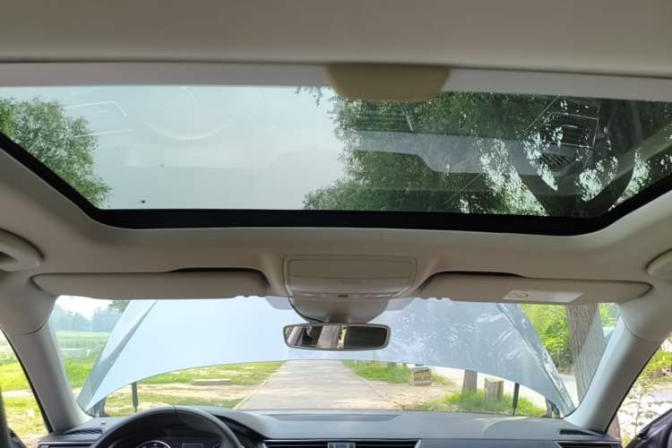 Used Skoda Superb 2016 TSI330 DSG Smart Drive Edition Headliner