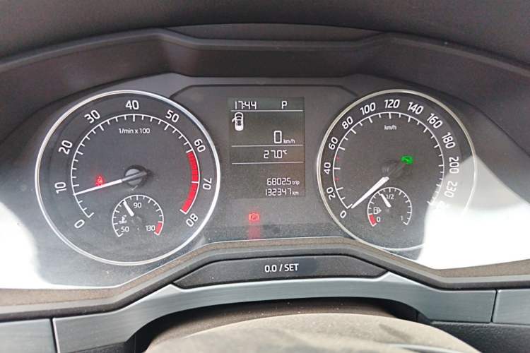 Used Skoda Superb 2016 TSI280 DSG Advanced Edition Instrument Cluster