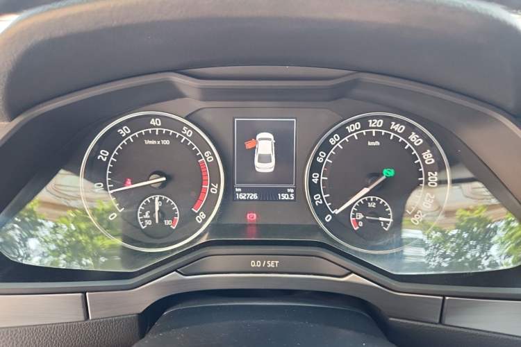 Used Skoda Superb 2016 TSI330 DSG Innovation Edition Instrument Cluster