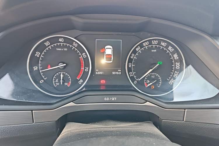 Used Skoda Superb 2016 TSI280 DSG Innovation Edition Instrument Cluster