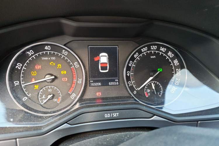 Used Skoda Superb 2016 TSI280 DSG Innovation Edition Instrument Cluster