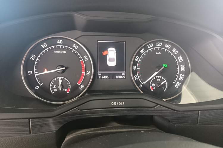 Used Skoda Superb 2016 TSI330 DSG Smart Drive Edition Instrument Cluster