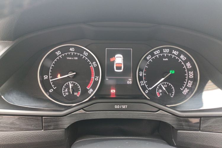 Used Skoda Superb 2016 TSI330 DSG Smart Drive Edition Instrument Cluster