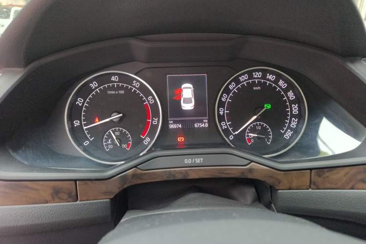 Used Skoda Superb 2016 TSI380 DSG Prestige Edition Instrument Cluster