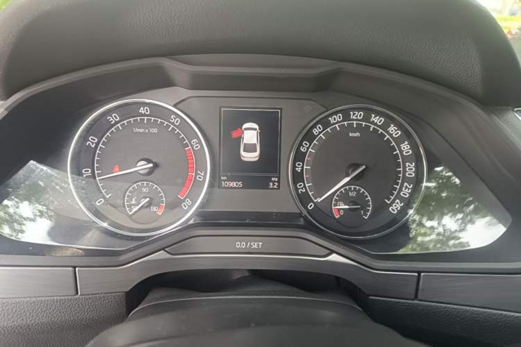 Used Skoda Superb 2016 TSI280 DSG Innovation Edition Instrument Cluster