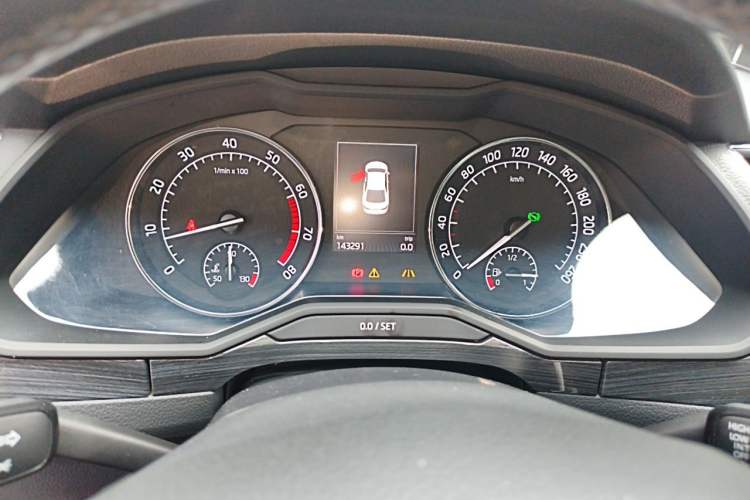 Used Skoda Superb 2016 TSI330 DSG Smart Drive Edition Instrument Cluster