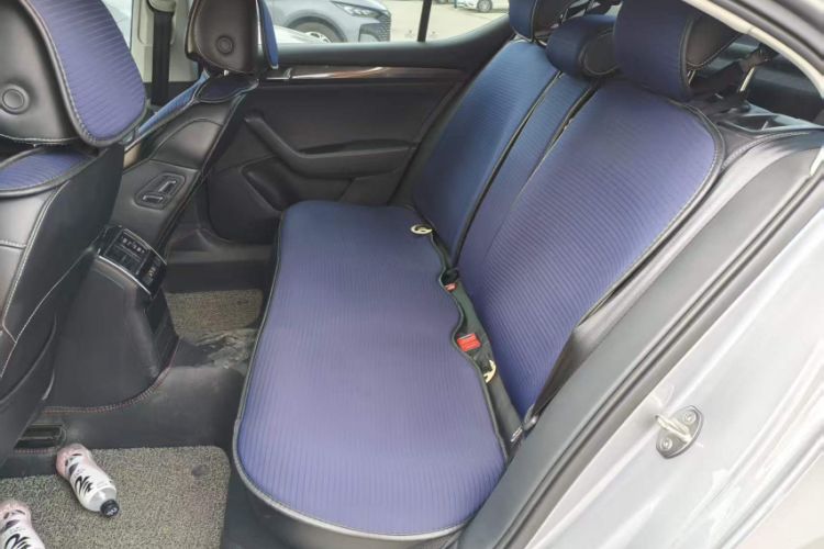 Used Skoda Superb 2016 TSI330 DSG Smart Drive Edition Interior 3