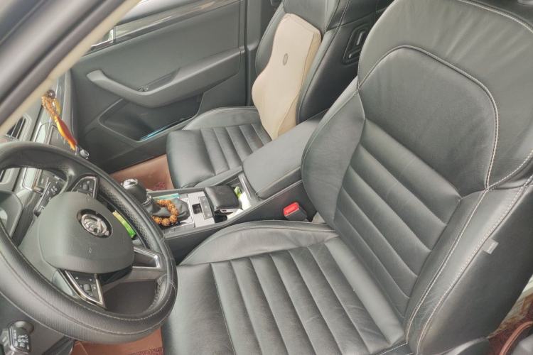 Used Skoda Superb 2016 TSI330 DSG Smart Drive Edition Left Front Seat
