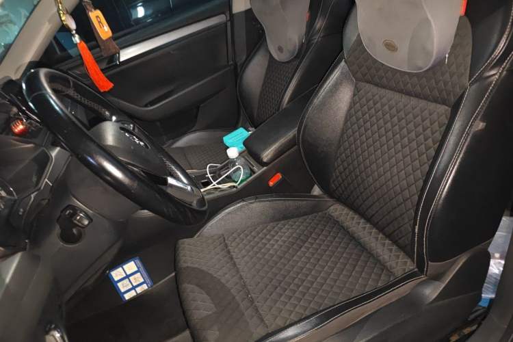 Used Skoda Superb 2016 TSI280 DSG Innovation Edition Left Front Seat