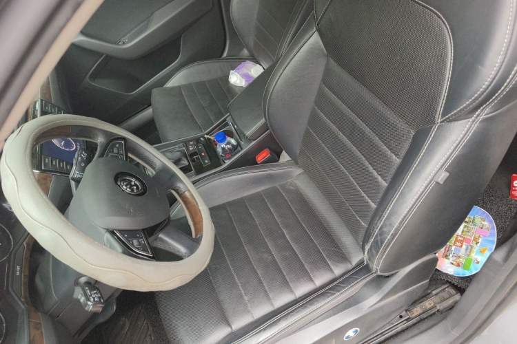 Used Skoda Superb 2016 TSI380 DSG Prestige Edition Left Front Seat