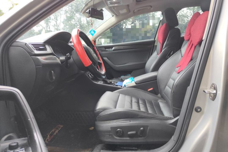 Used Skoda Superb 2016 TSI330 DSG Smart Drive Edition Left Front Seat
