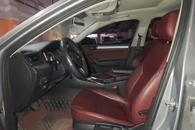 Used Skoda Superb 2016 TSI280 DSG Advanced Edition Left Front Seat
