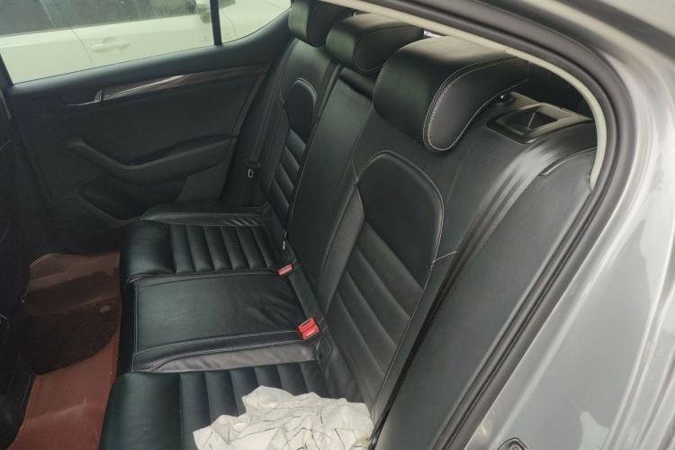 Used Skoda Superb 2016 TSI330 DSG Smart Drive Edition Left Rear Seat