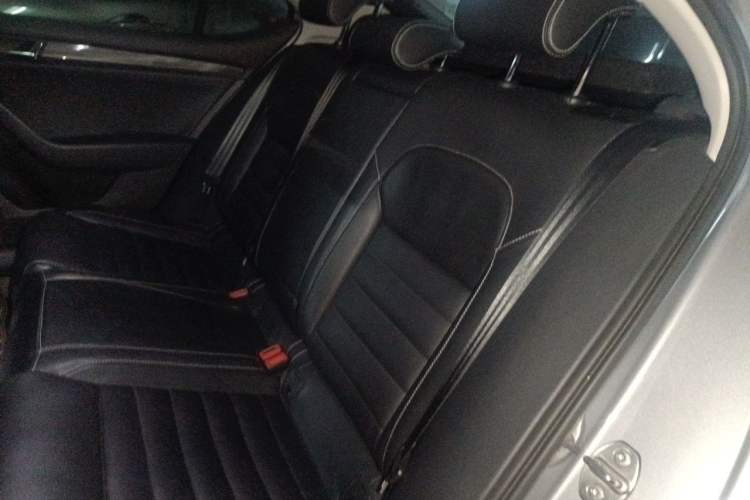 Used Skoda Superb 2016 TSI330 DSG Smart Drive Edition Left Rear Seat