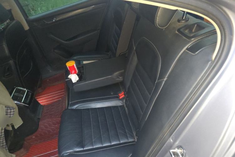 Used Skoda Superb 2016 TSI330 DSG Smart Drive Edition Left Rear Seat