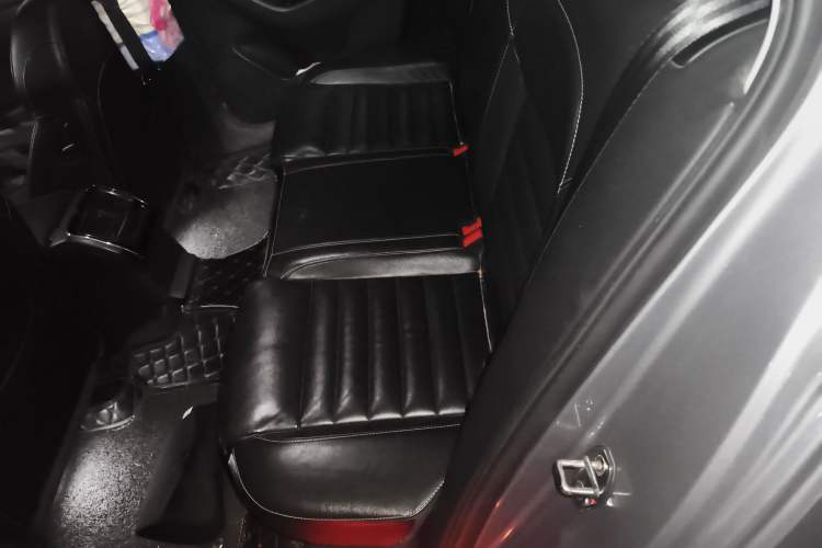 Used Skoda Superb 2016 TSI330 DSG Smart Drive Edition Left Rear Seat