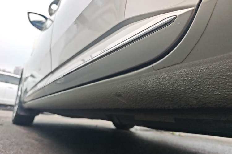 Used Skoda Superb 2016 TSI280 DSG Innovation Edition Left Side Sill