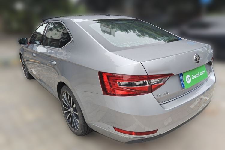 Used Skoda Superb 2016 TSI330 DSG Smart Drive Edition Rear Left 45 Deg