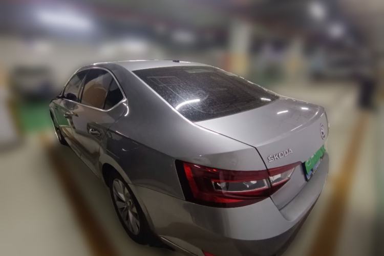 Used Skoda Superb 2016 TSI330 DSG Innovation Edition Rear Left 45 Deg