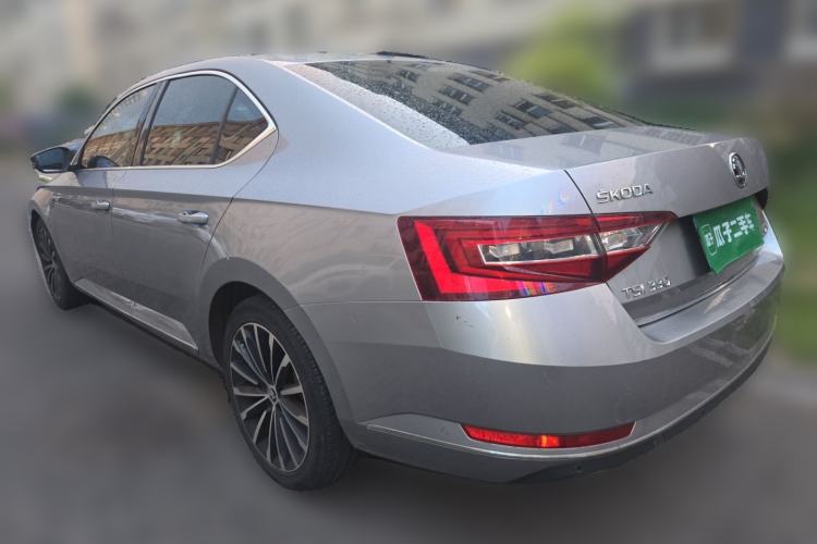 Used Skoda Superb 2016 TSI330 DSG Smart Drive Edition Rear Left 45 Deg