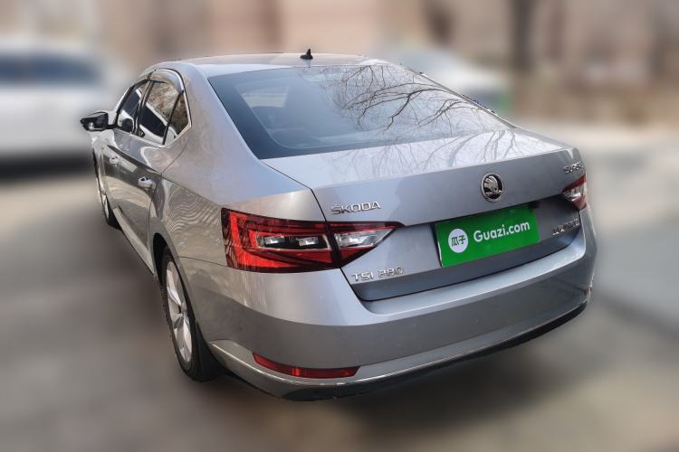 Used Skoda Superb 2016 TSI280 DSG Innovation Edition Rear Left 45 Deg