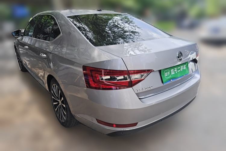 Used Skoda Superb 2016 TSI330 DSG Smart Drive Edition Rear Left 45 Deg