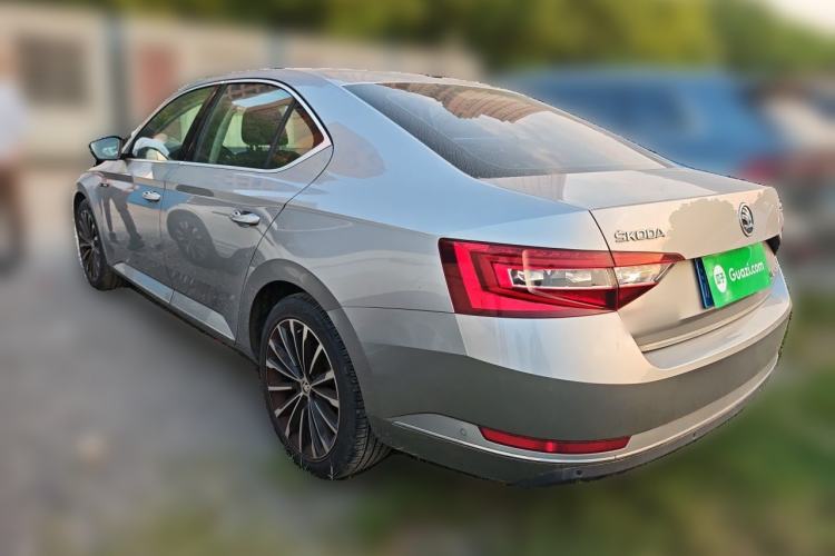 Used Skoda Superb 2016 TSI330 DSG Smart Drive Edition Rear Left 45 Deg