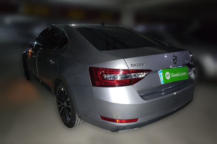 Used Skoda Superb 2016 Facelifted TSI380 DSG Prestige Edition Rear Left 45 Deg
