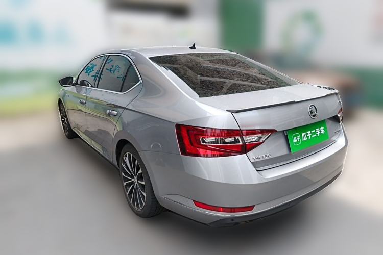 Used Skoda Superb 2016 TSI330 DSG Smart Drive Edition Rear Left 45 Deg