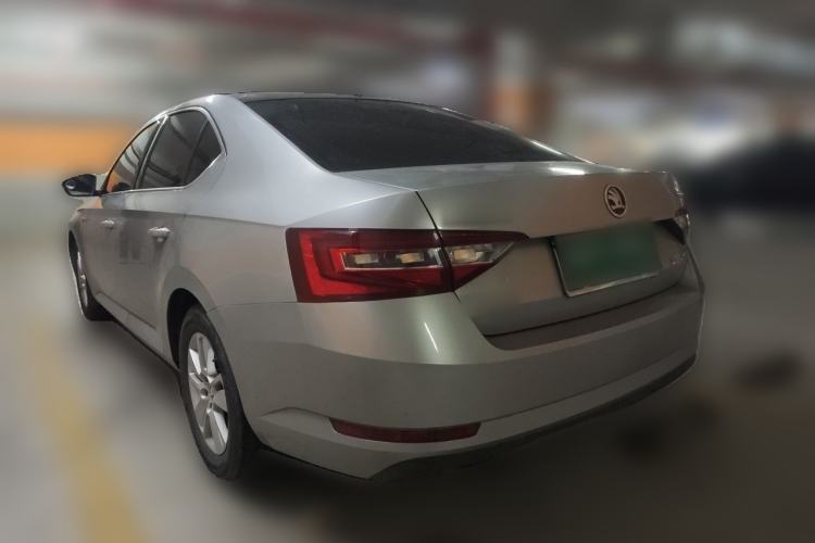 Used Skoda Superb 2016 TSI280 DSG Advanced Edition Rear Left 45 Deg