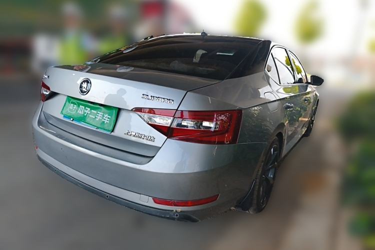 Used Skoda Superb 2016 TSI280 DSG Advanced Edition Rear Right 45 Deg