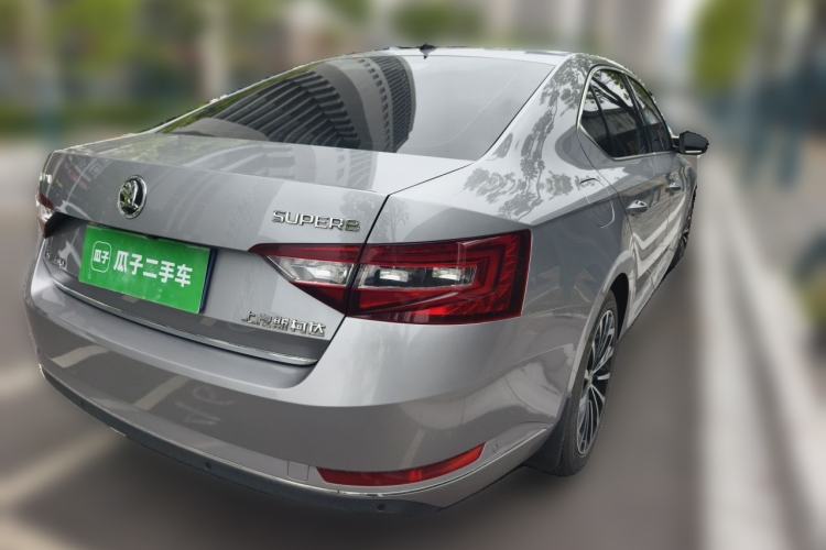 Used Skoda Superb 2016 TSI330 DSG Smart Drive Edition Rear Right 45 Deg