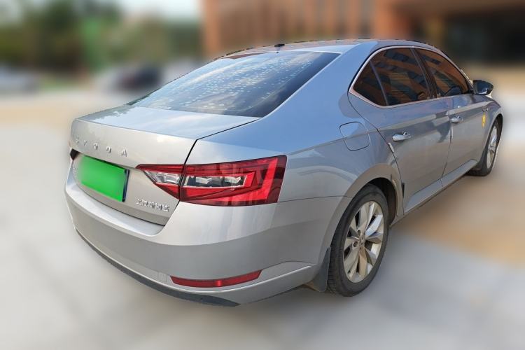 Used Skoda Superb 2016 TSI280 DSG Innovation Edition Rear Right 45 Deg