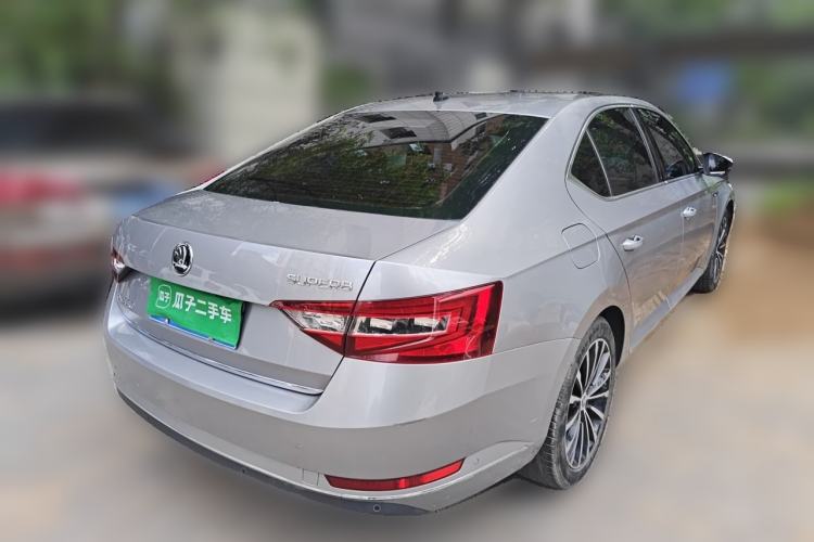 Used Skoda Superb 2016 TSI330 DSG Smart Drive Edition Rear Right 45 Deg