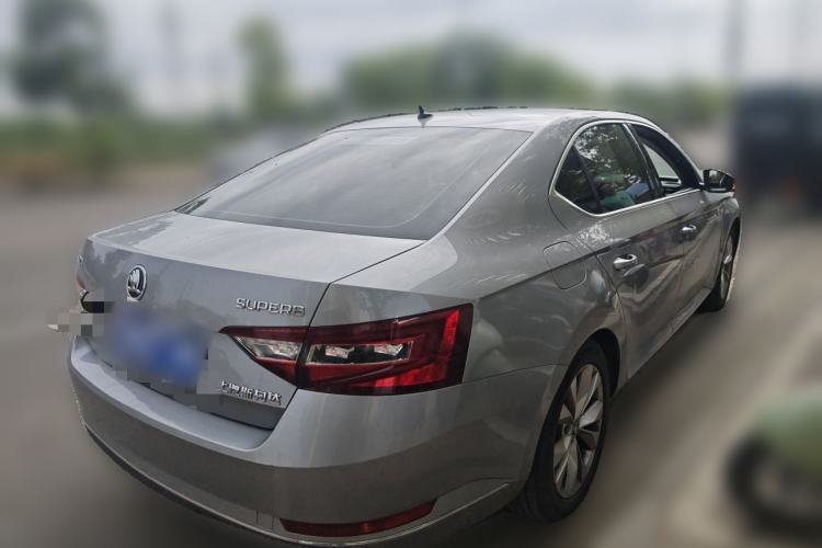 Used Skoda Superb 2016 TSI280 DSG Innovation Edition Rear Right 45 Deg
