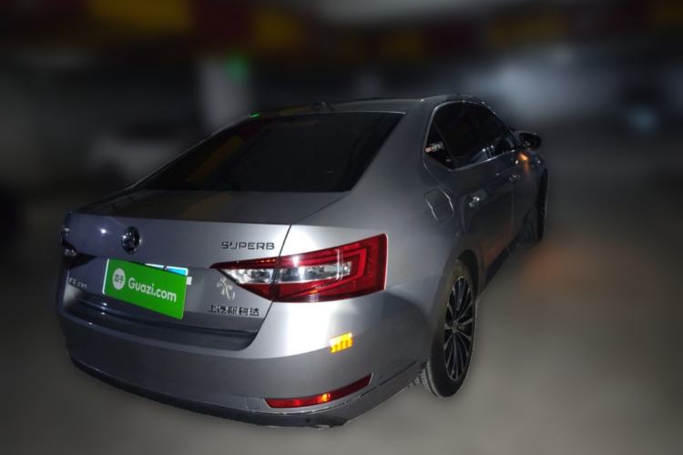 Used Skoda Superb 2016 Facelifted TSI380 DSG Prestige Edition Rear Right 45 Deg