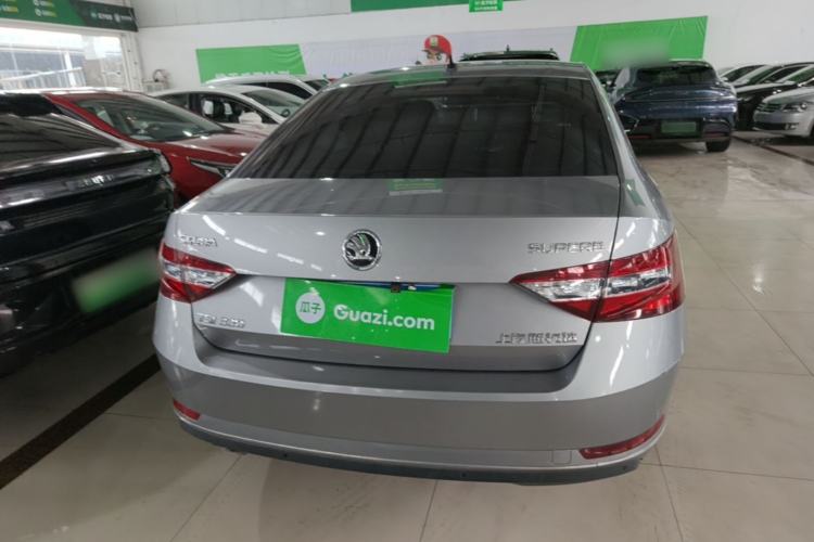 Used Skoda Superb 2016 TSI330 DSG Innovation Edition Rear