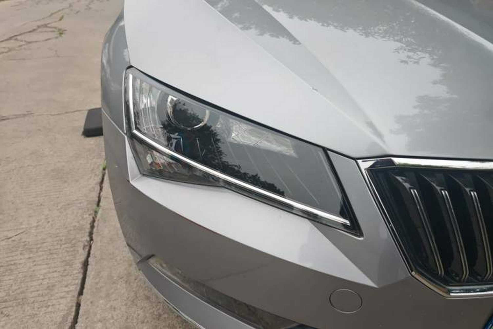 Used Skoda Superb 2016 TSI280 DSG Innovation Edition Right Front Headlight