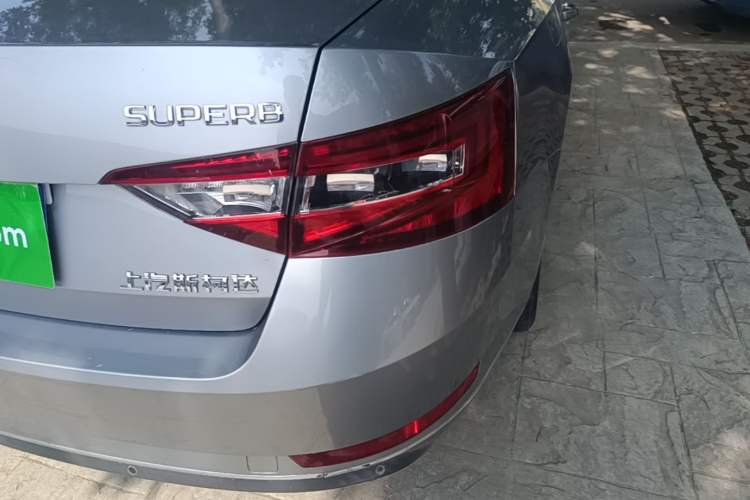 Used Skoda Superb 2016 TSI280 DSG Innovation Edition Right Rear Taillight