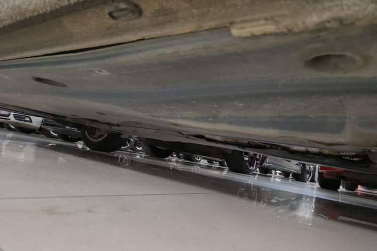 Used Skoda Superb 2016 TSI330 DSG Innovation Edition Right Side Sill