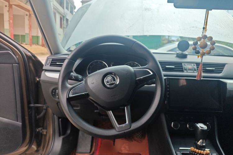 Used Skoda Superb 2016 TSI280 DSG Advanced Edition Steering Wheel