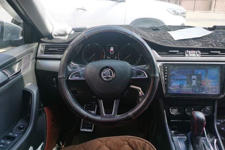 Used Skoda Superb 2016 TSI280 DSG Innovation Edition Steering Wheel