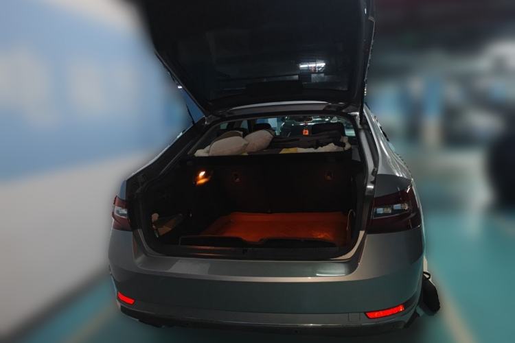 Used Skoda Superb 2016 TSI280 DSG Innovation Edition Trunk