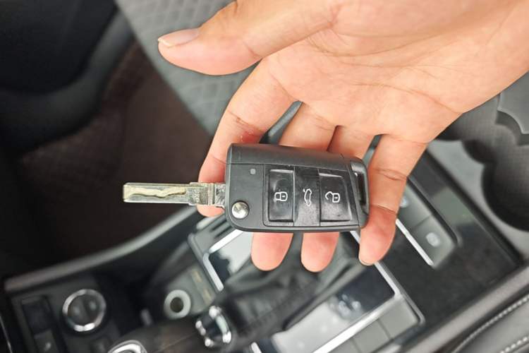 Used Skoda Superb 2016 TSI280 DSG Innovation Edition Vehicle Key