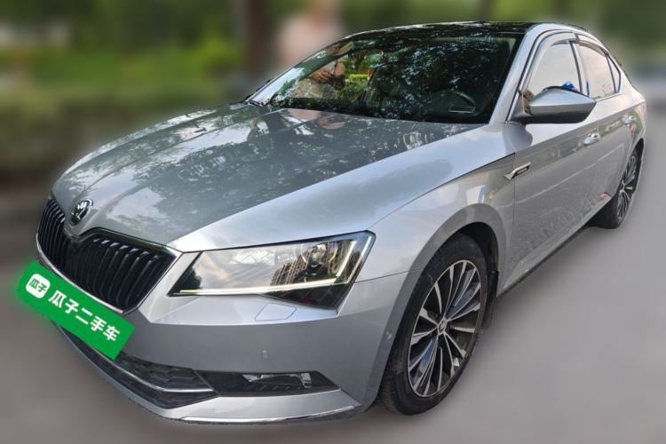 Used Skoda Superb 2016 TSI330 DSG Smart Drive Edition Guazi used car, China used car export, Used car for sale, Used cars, Cheapest cars for sale