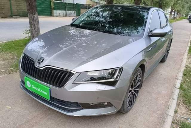 Used Skoda Superb 2016 TSI330 DSG Smart Drive Edition