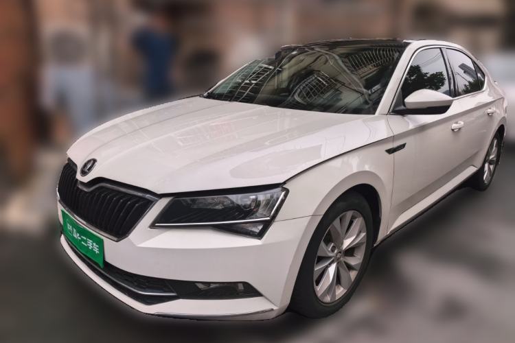 Used Skoda Superb 2016 TSI280 DSG Innovation Edition Guazi used car, China used car export, Used car for sale, Used Skoda cars, Cheapest cars for sale